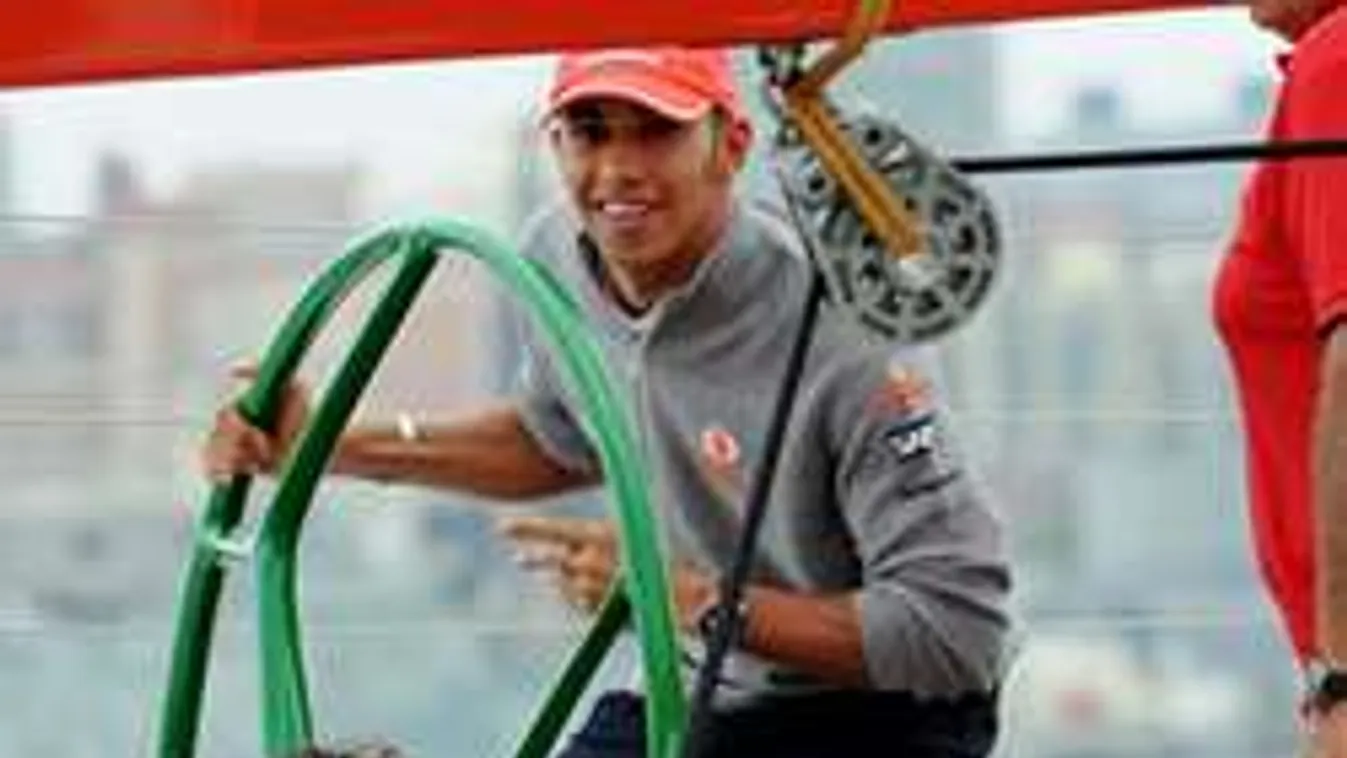 Hamilton megtalálta a saját drogját - videó