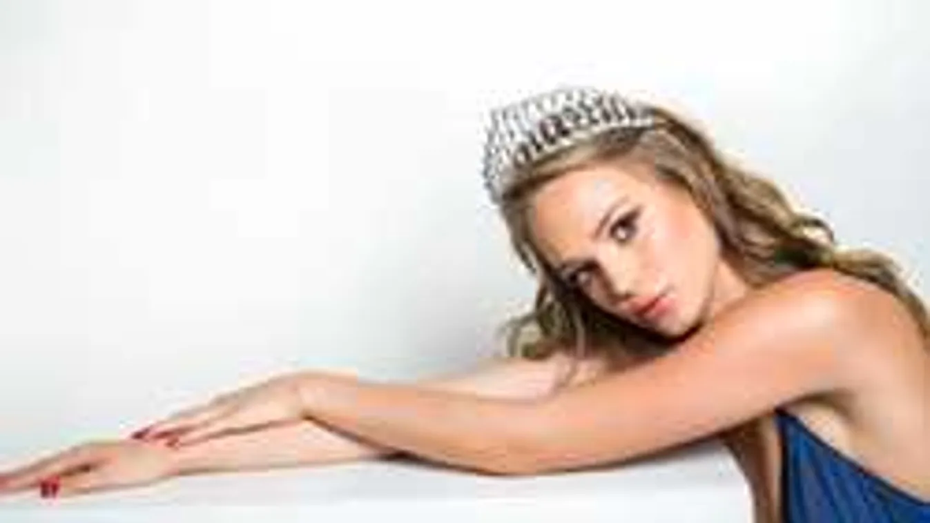 Kifogyott ruháiból a világversenyre készülő szépségkirálynőnk