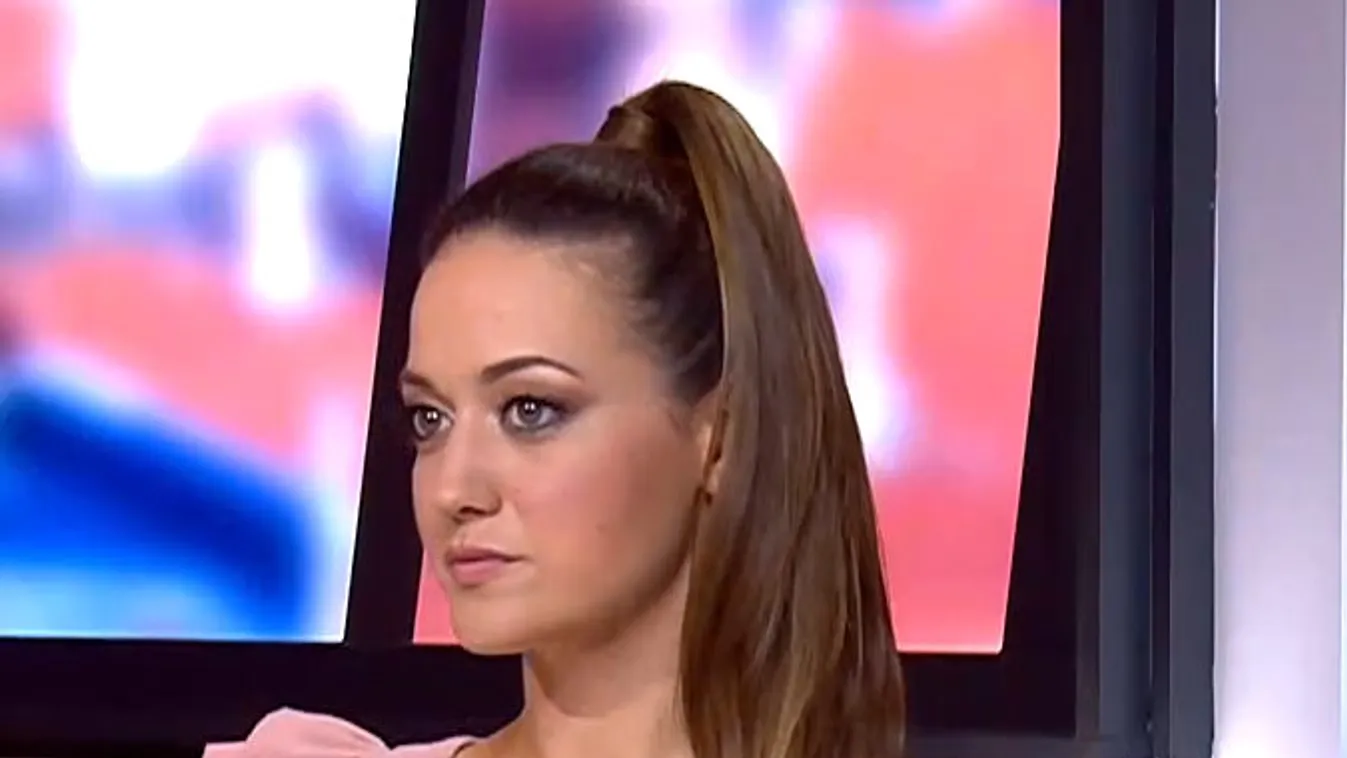 „Nagyon szeret énekelni” – kisfiáról mesélt Nagy Adri