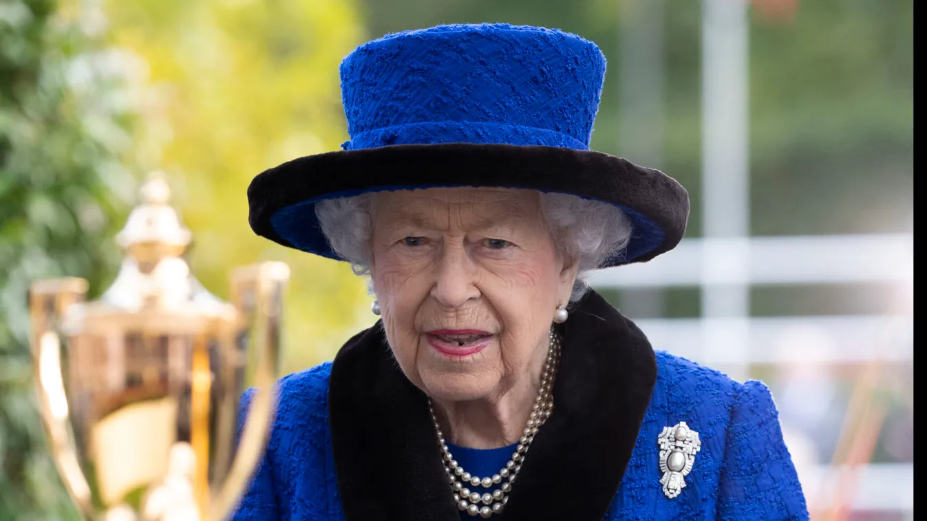 Queen Elizabeth II at Ascot Races