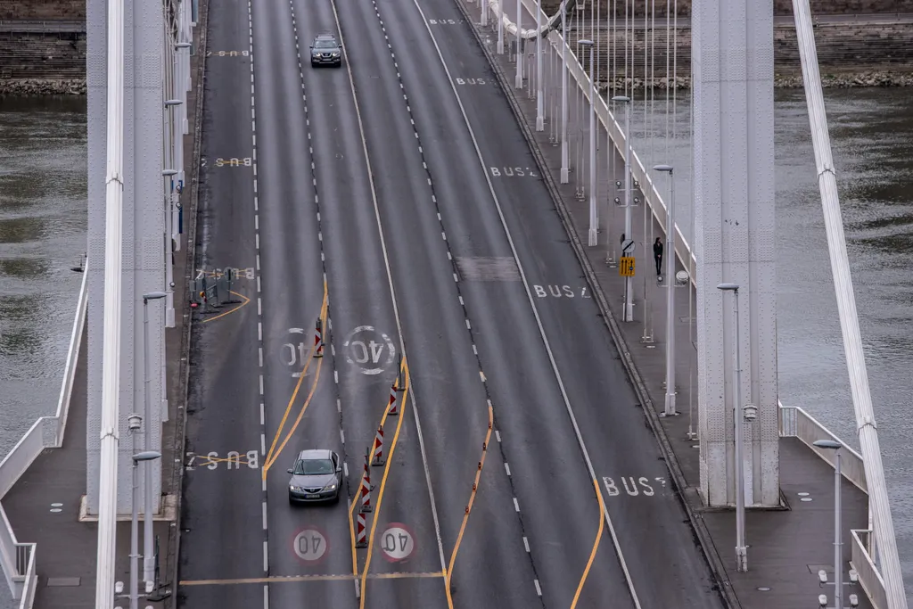 20200501_budapest_korona_majus1_erzsebet_hid_SULY_Ripost_04