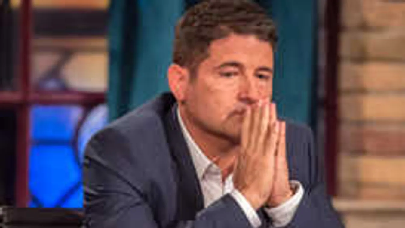 Pótapja életéért aggódik Hajdú Péter: agyvérzést kapott az idős pap