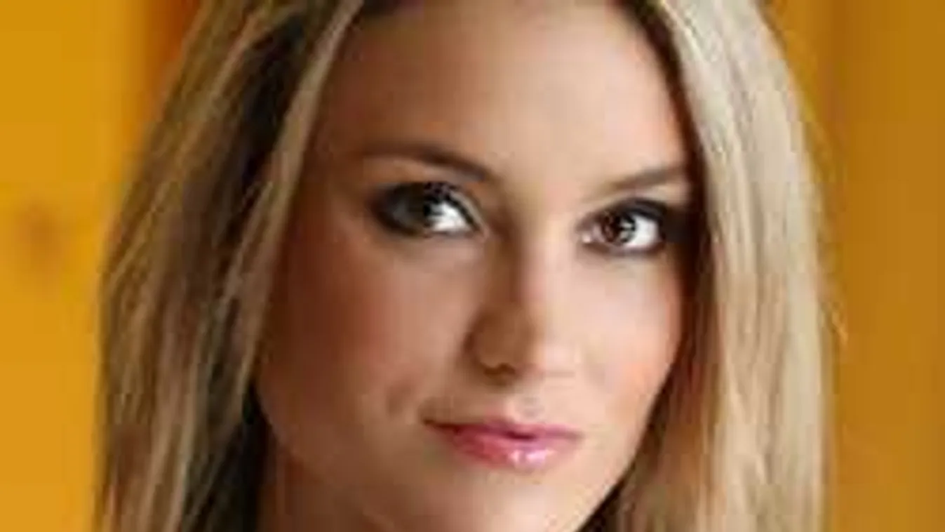 Először szólalt meg második szüléséről Som-Balogh Edina