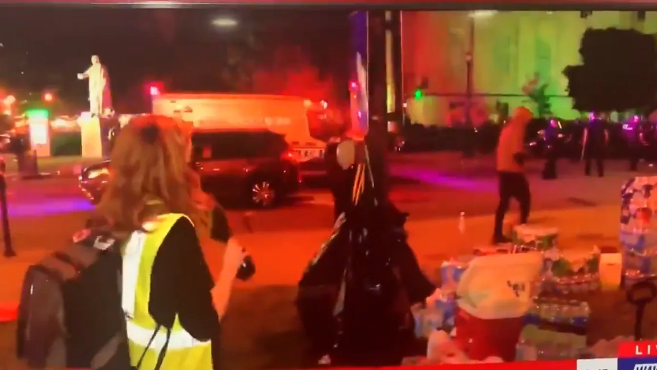 Élő adásban, a nézők szeme láttára lőttek meg egy riportert Amerikában – videó