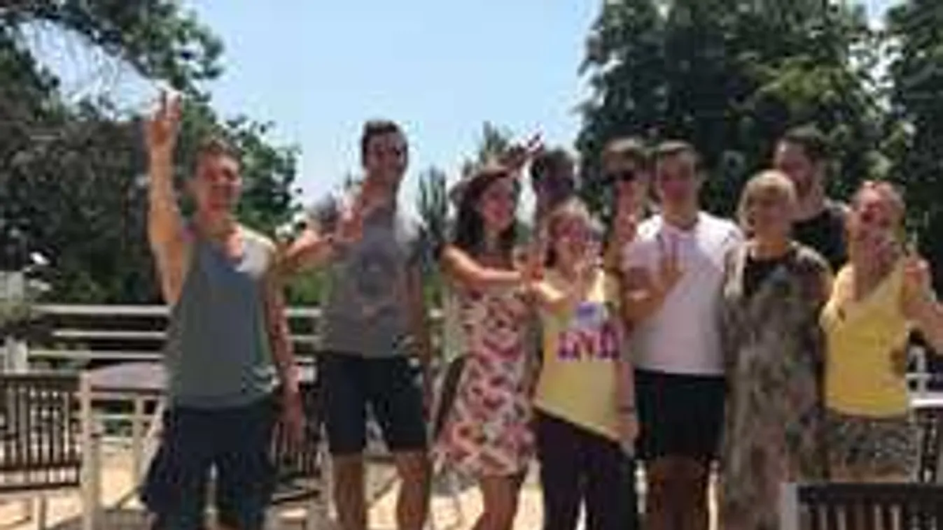 Megindító: Életre szóló élményben részesült az Asperger-szindrómás magyar lány