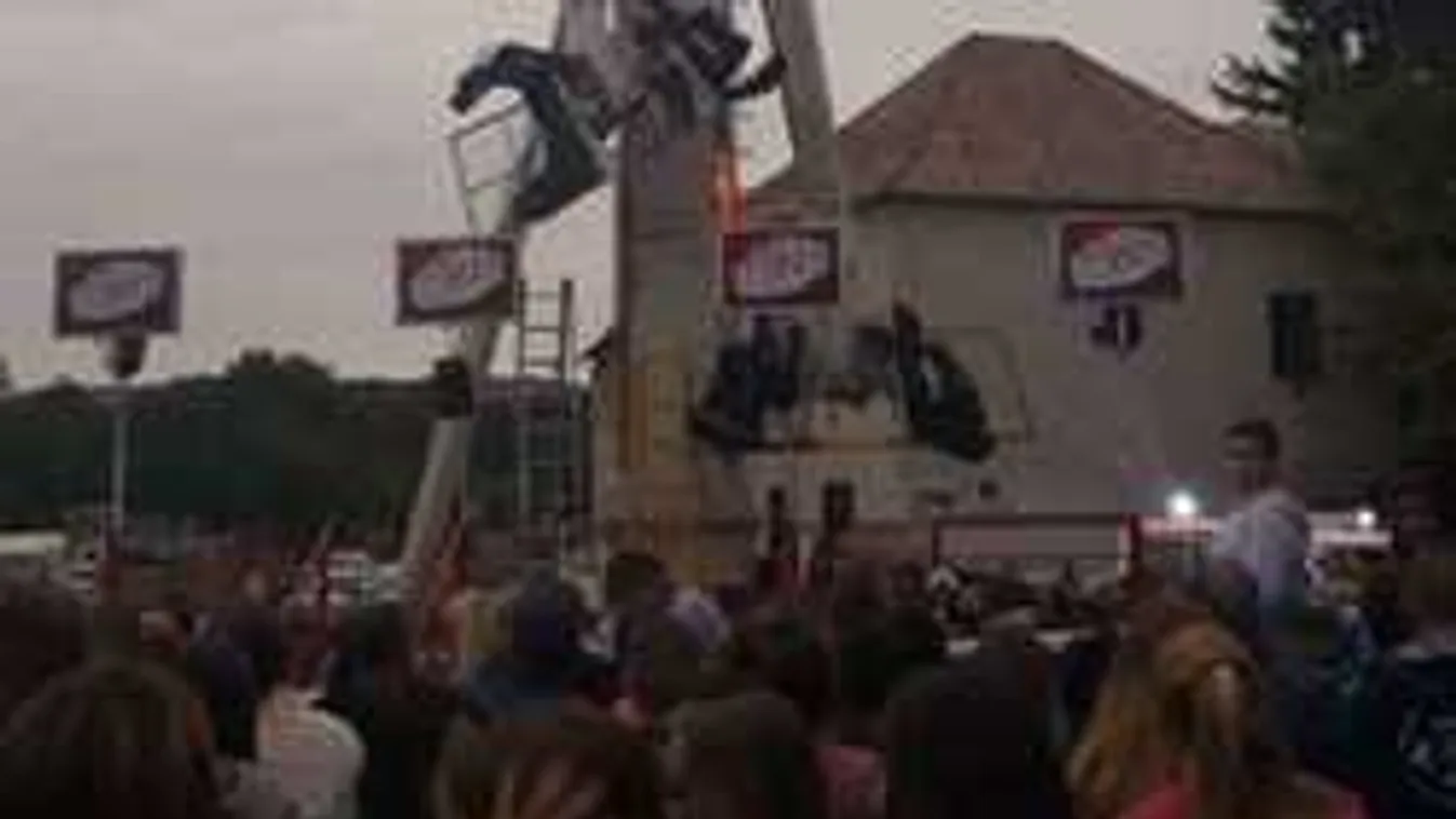 Súlyos vidámparki baleset Várpalotán, többen megsérültek