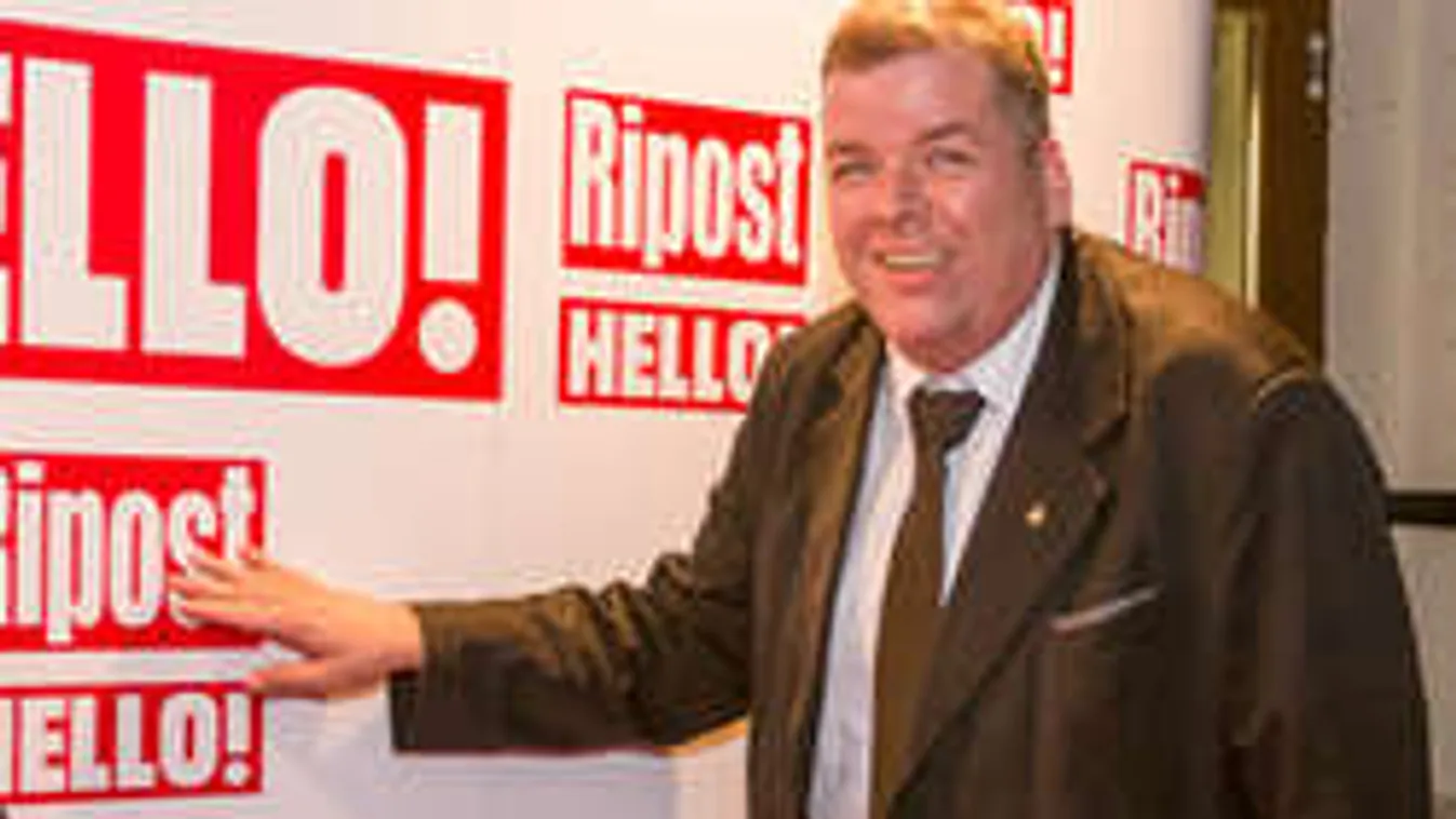 Nem hiszed el, miről írna könyvet Schmuck Andor