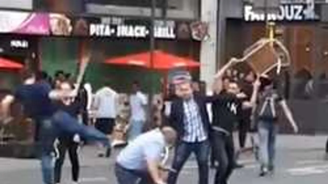 Eltörték az idős ember lábát mert alkoholt ivott a kebabos előtt Videó