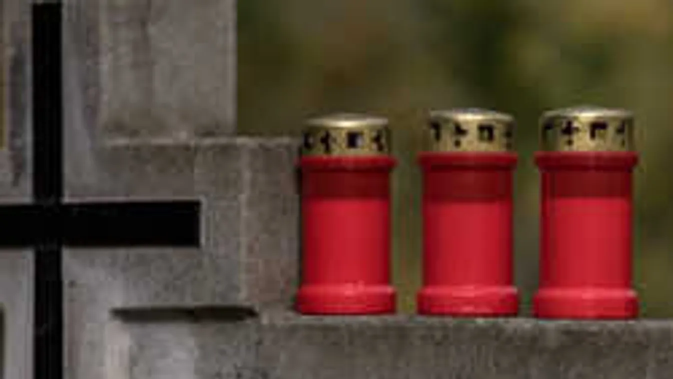 Durva illegális trend terjed, ezért vetkőznek le a nők a temetésen