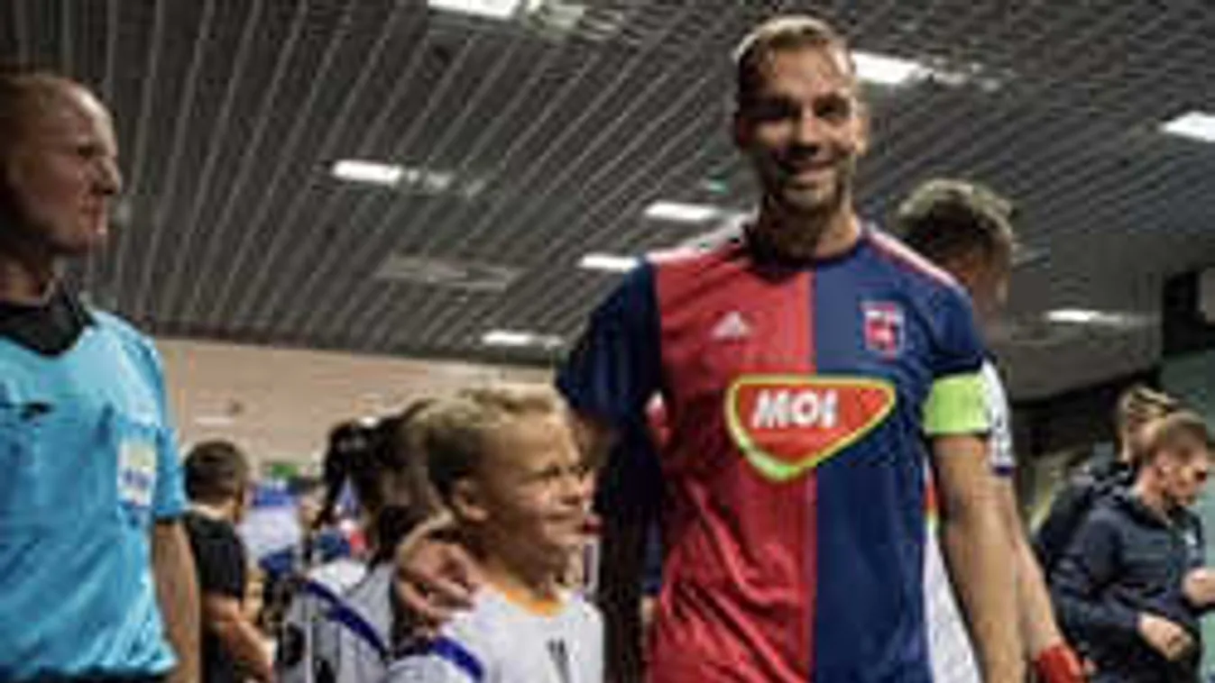 Szijjártó Péter is pályára lépett a tegnapi Vidi-meccsen