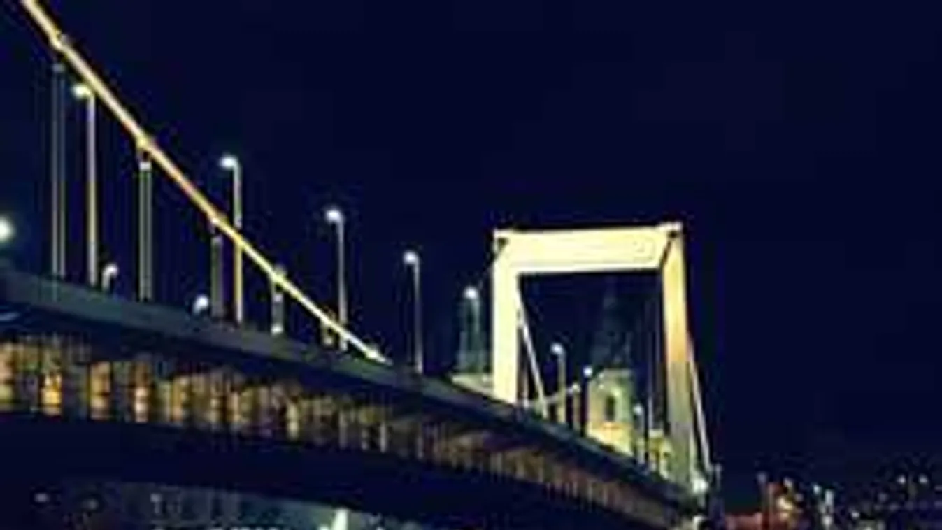 Micsoda változás, színes lesz az Erzsébet Híd!