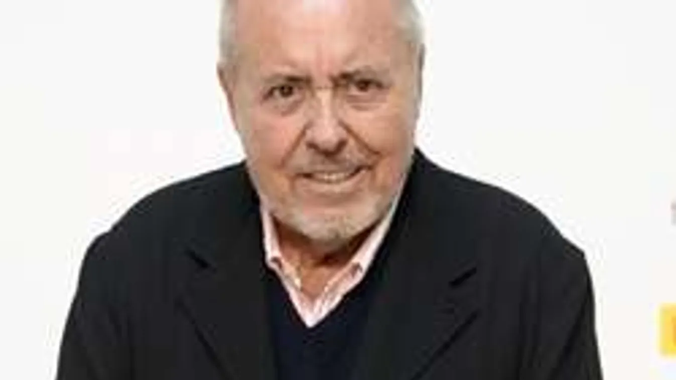 Meghalt a tanga atyja