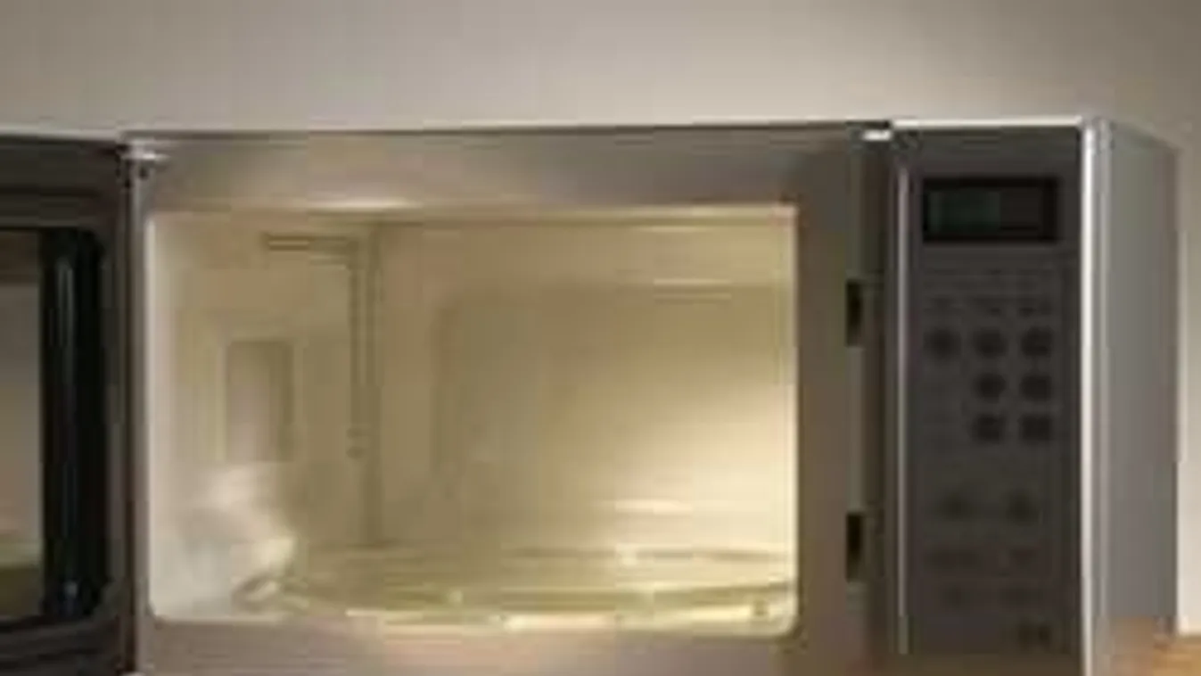 Tűzoltókat kellett hívni a nap idiótájához