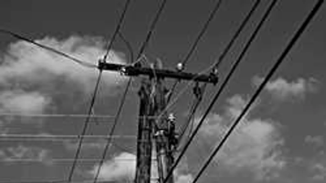 Ezer háztartásban nincs áram az ítéletidő miatt