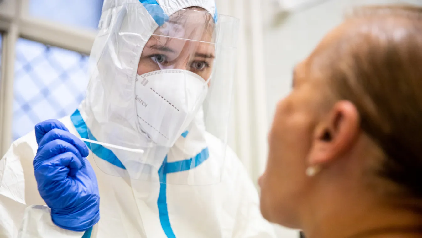 Orbán Viktor: Le a kalappal a fiataljaink előtt!