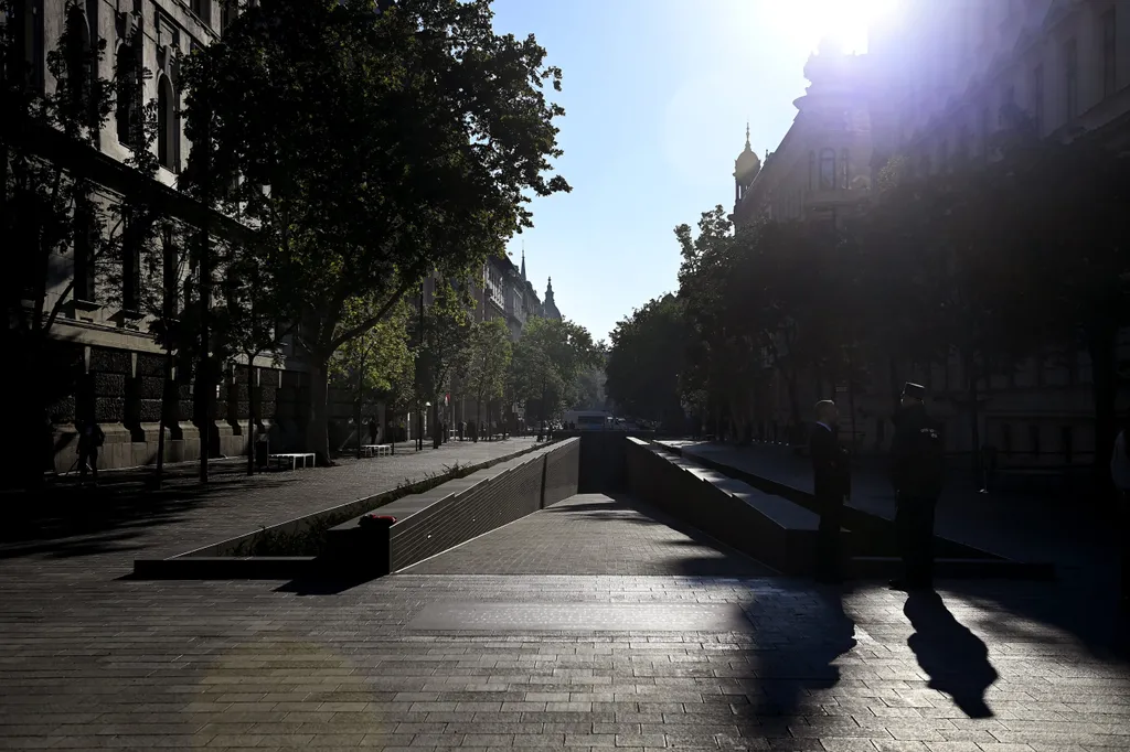 Augusztus 20. - Az Összetartozás emlékhelyének átadása