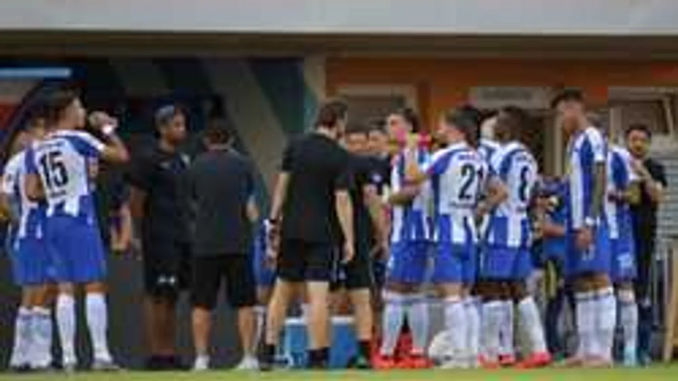 Óriási balhé a Herthánál, rendőrök szedték szét a focistákat