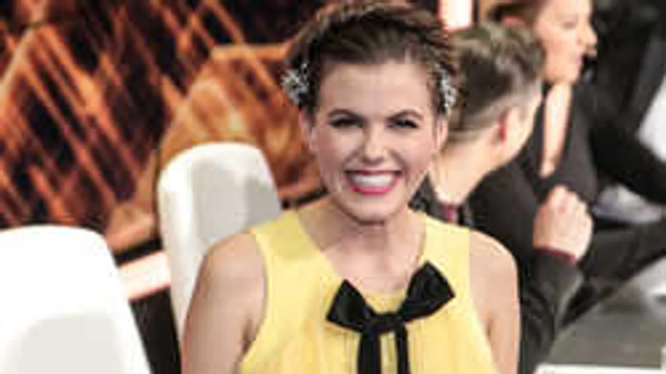 Intim fotót osztott meg az ágyból Csobot Adél!