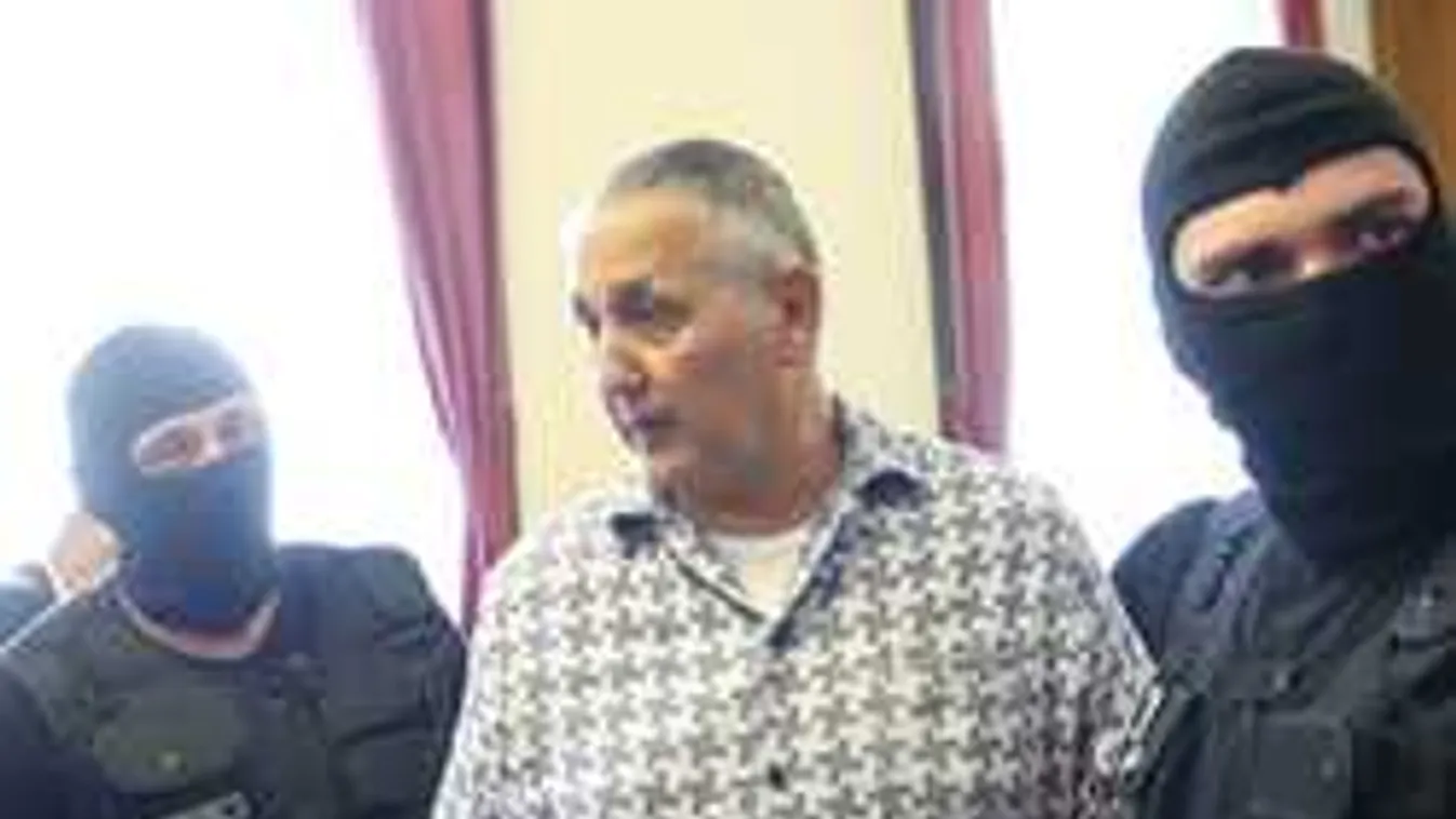 Ebből baj lesz: Tasnádit is magára haragította Hujber