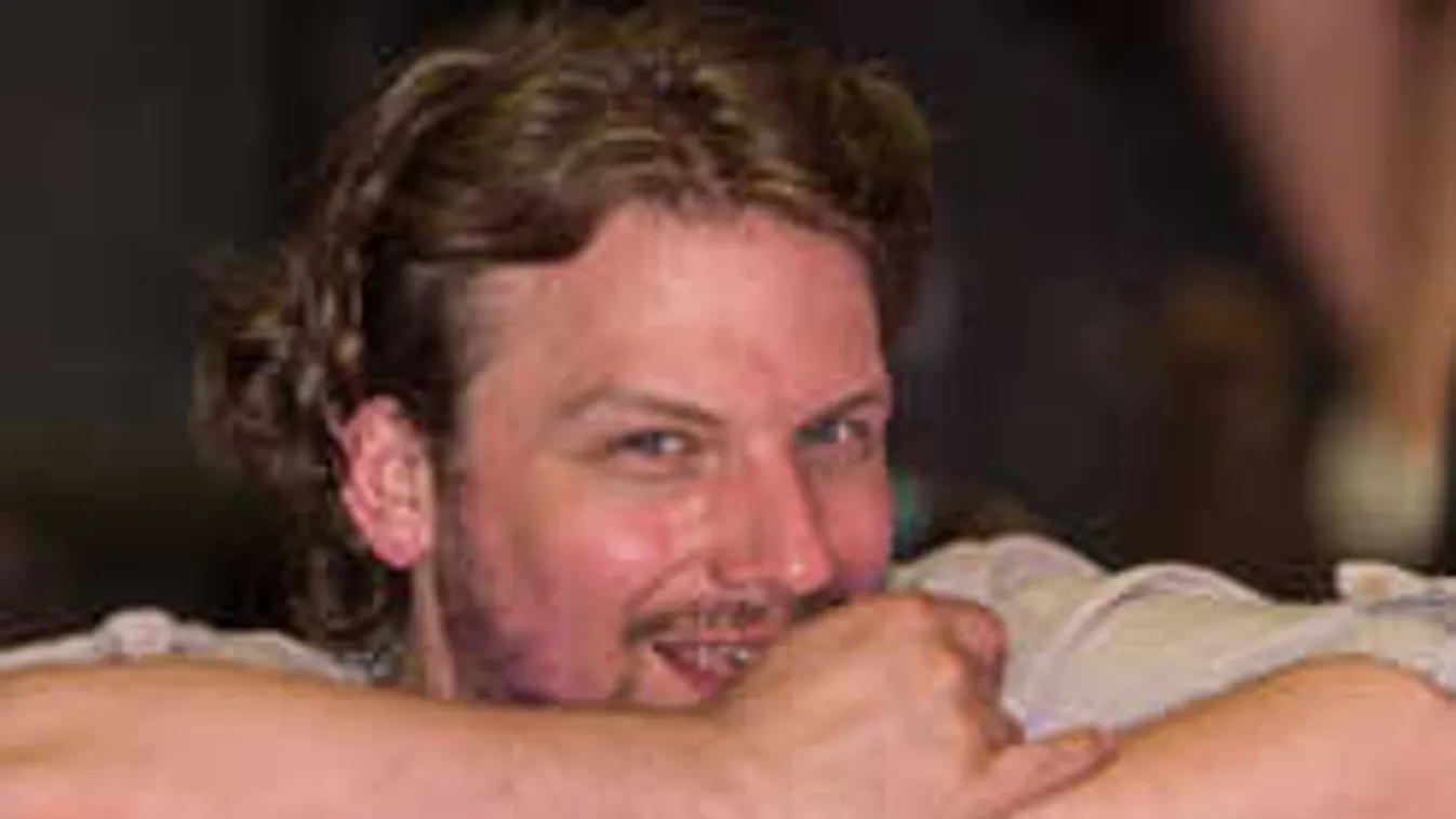 Ez nem semmi: élő adásban kapott drága ajándékokat Peller Károly!