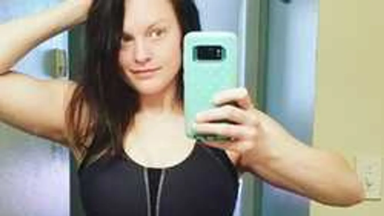 Elég a photoshopból: ilyen a valódi nők teste!