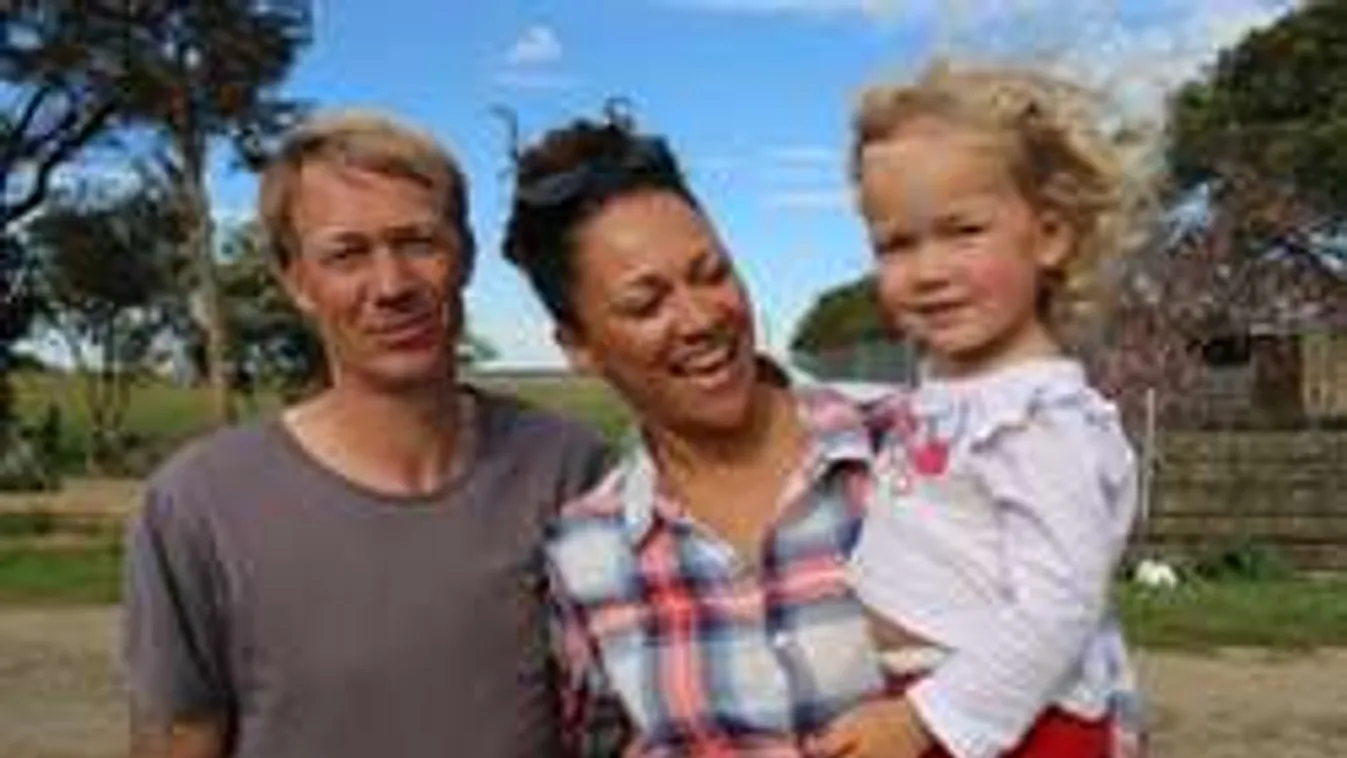 Elképesztő: megkereste lánya spermadonorját és feleségül ment hozzá!