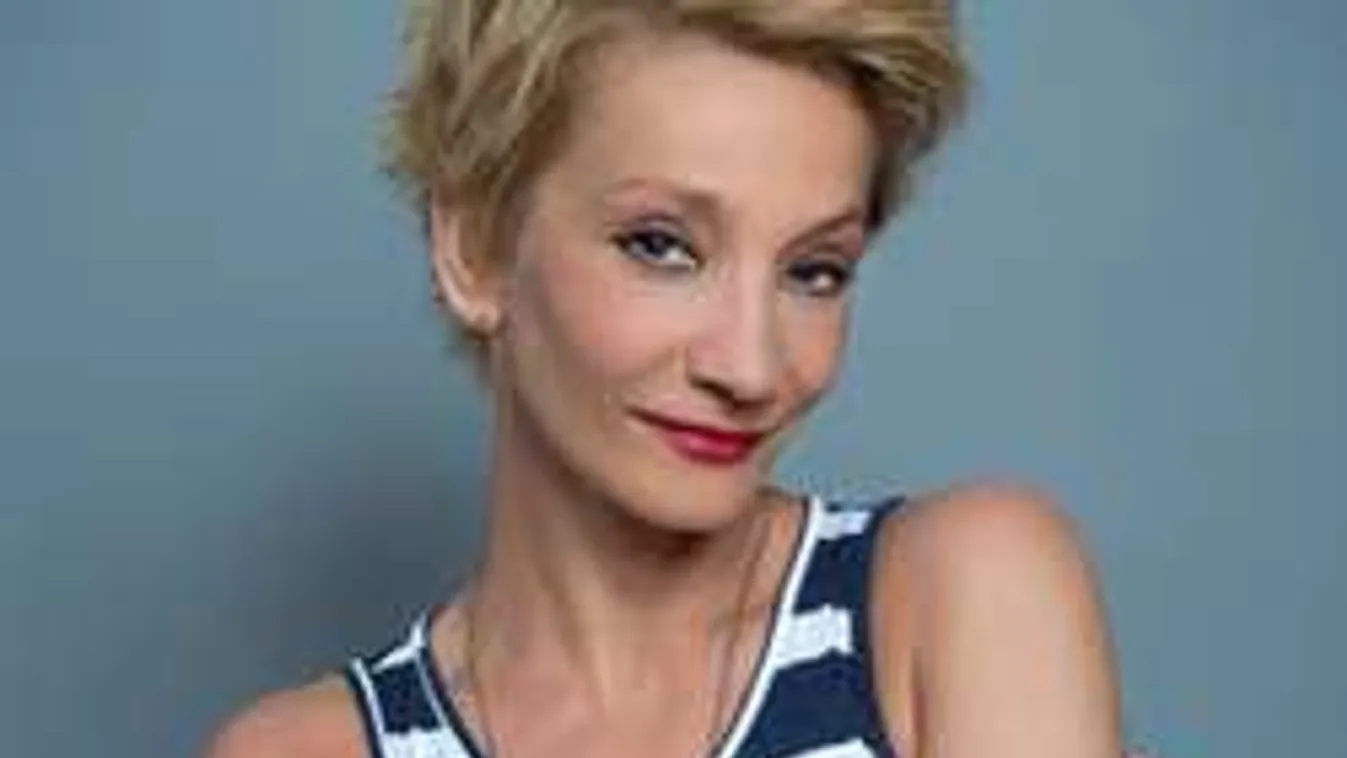 Valami történt Keresztes Ildikó arcával!