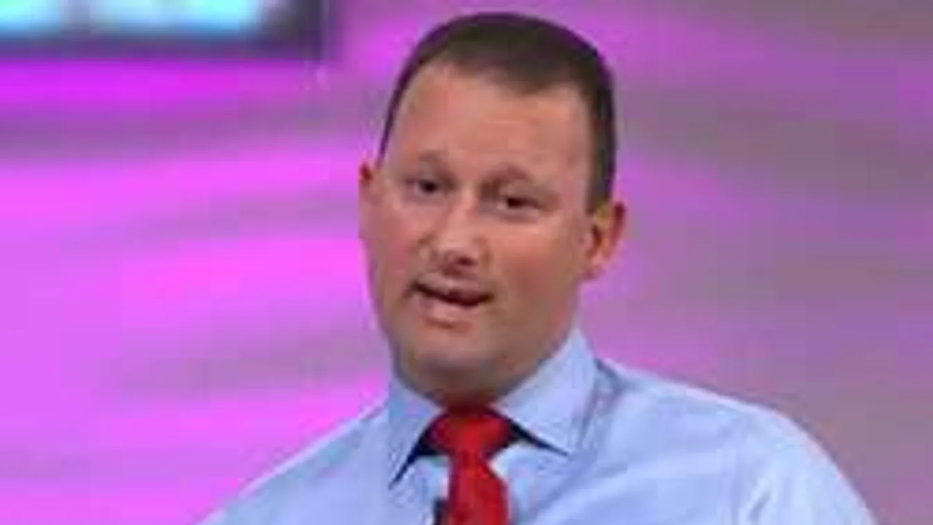 Elképesztő, Kim Dzsongun miatt segítenek a vállalkozók Alekosznak!