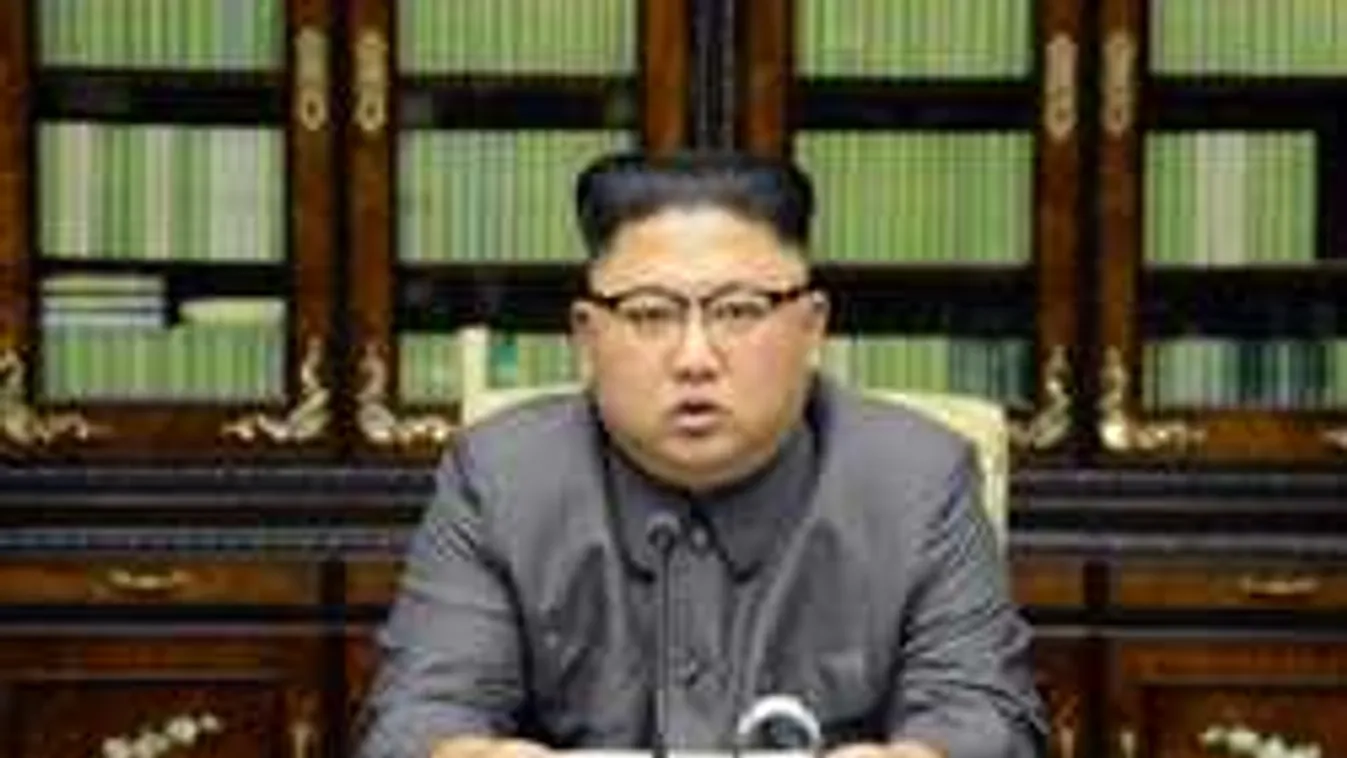 Kiadták a riasztást: rakétával emlékezik meg apjáról Kim Dzsongun