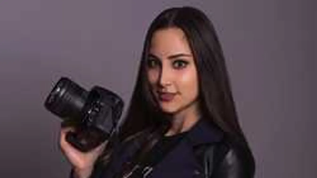 Csúnyán elbánt a Story magazin Vajna Timi gyászoló húgával