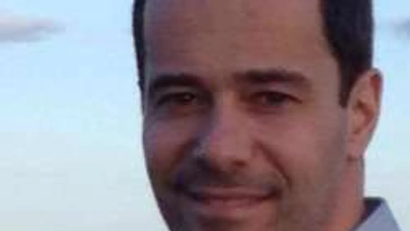 Lebukott: Szextárskeresőn tűnt fel a magyar sztárműsorvezető