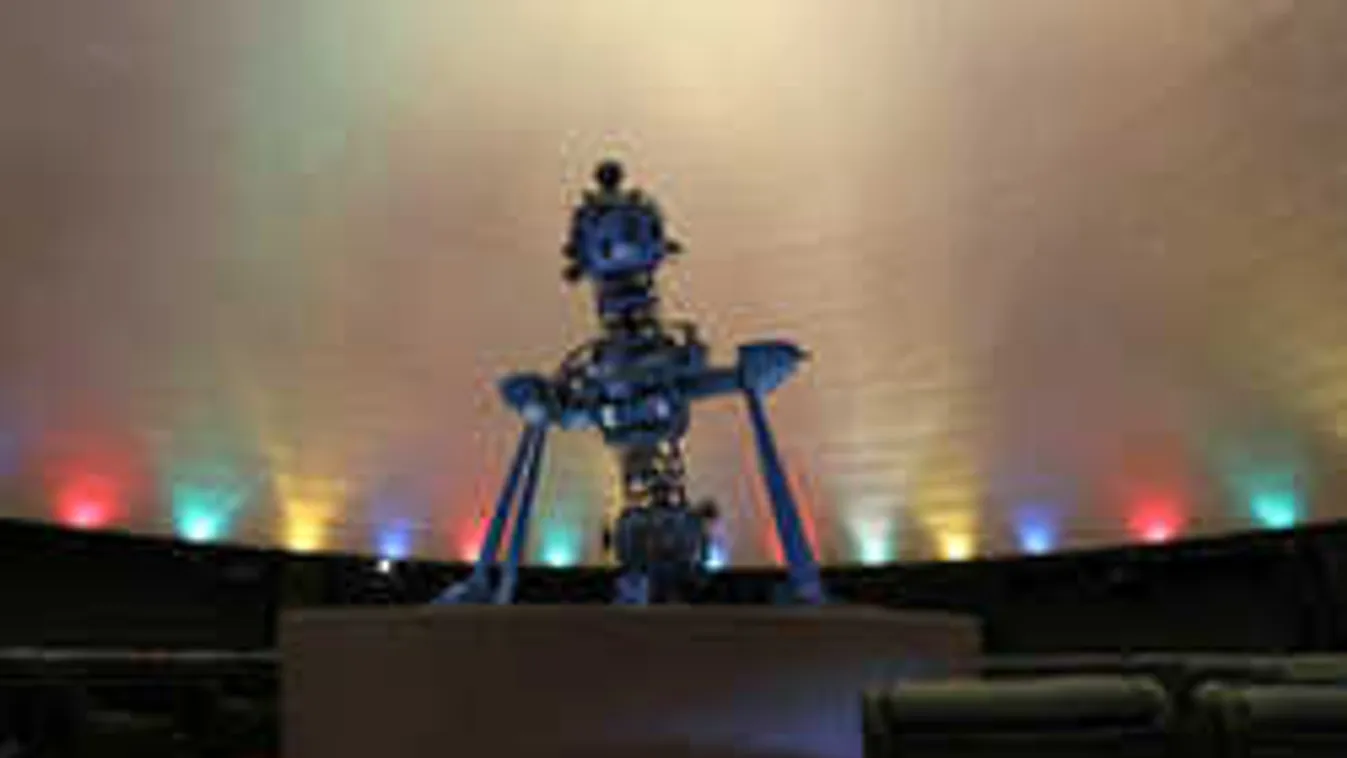 Kiderült, mikorra nyithat ki újra a legendás budapesti épület