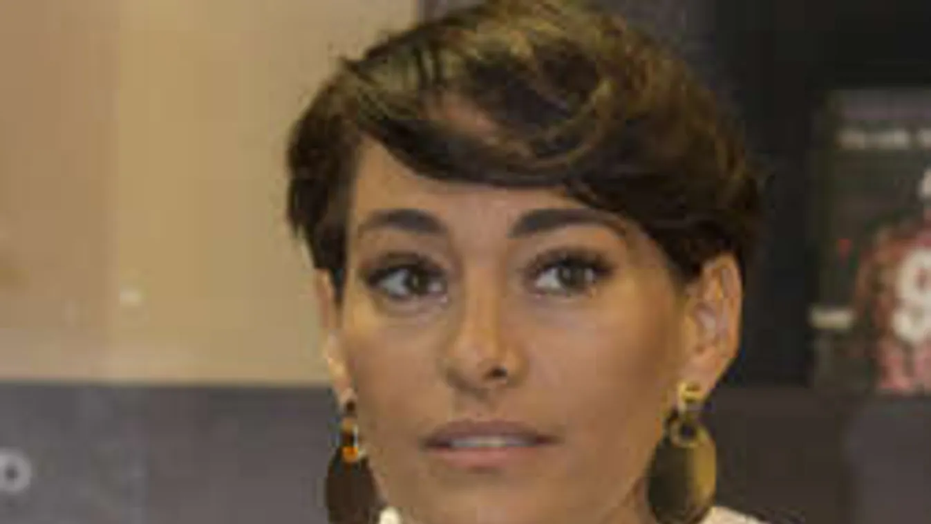 Óriási vitát robbantott ki a gyermekét féltő magyar sztáranyuka!