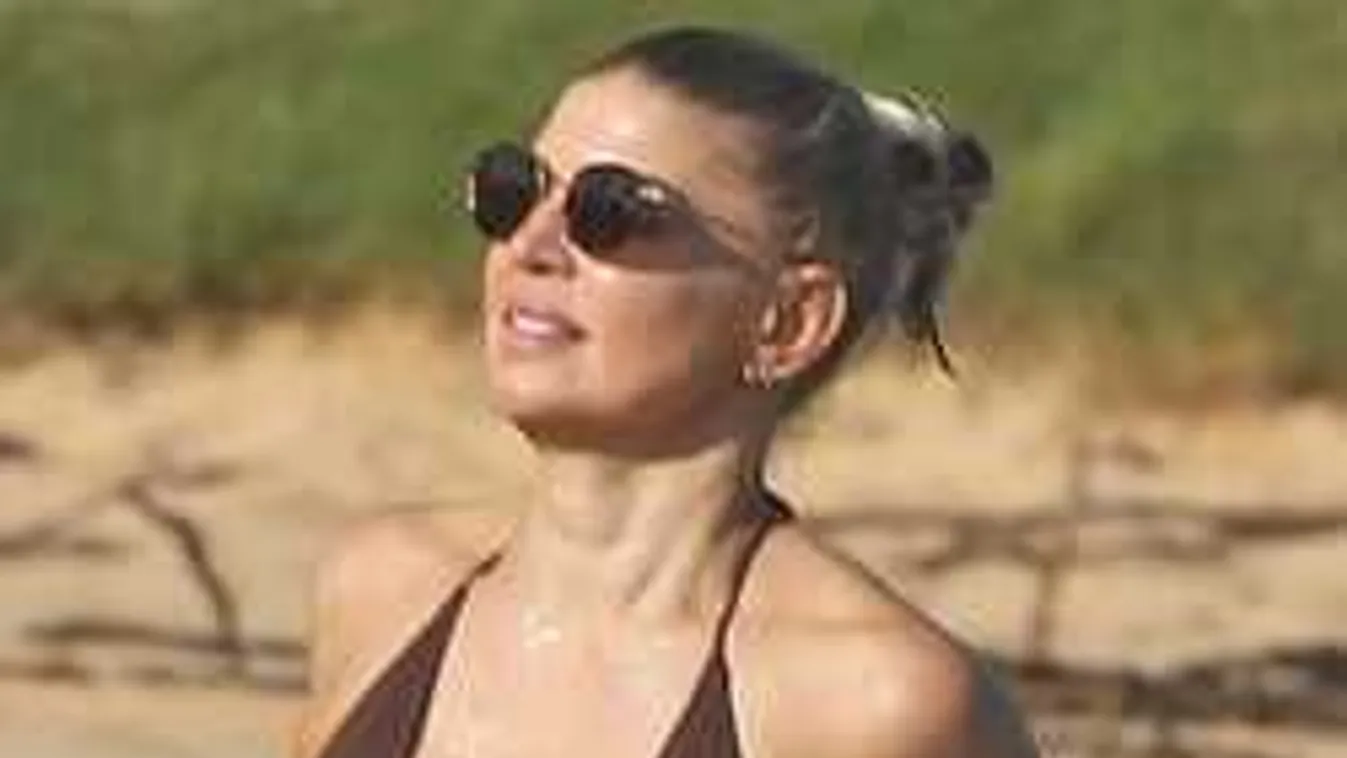 Az állad leesik a 42 éves sztáranyuka bikinis testétől!