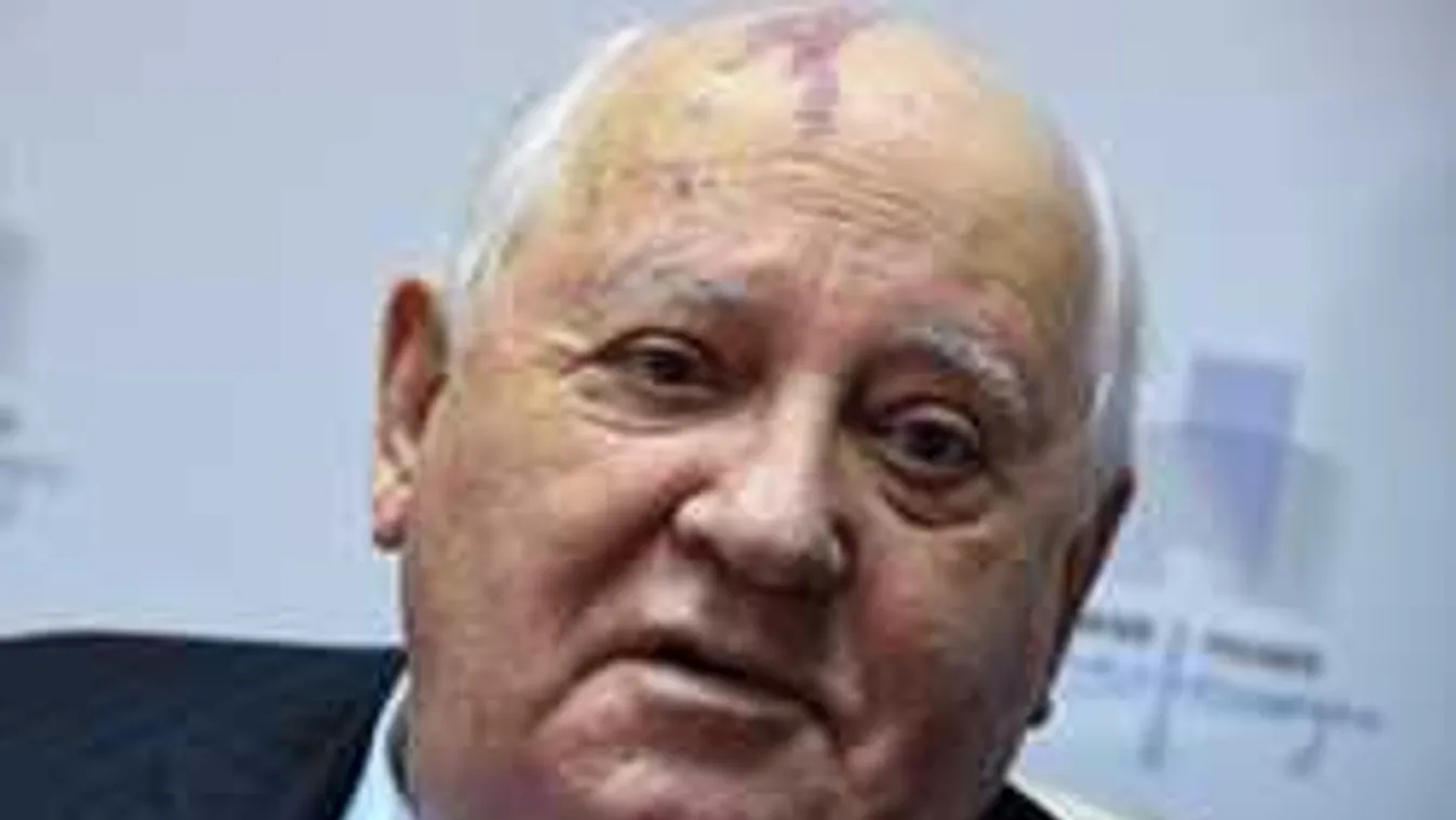 Újabb hidegháborútól tart Gorbacsov