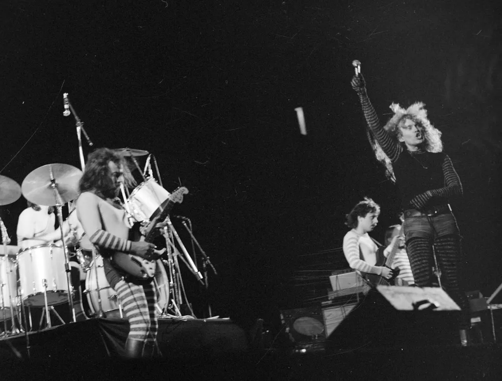 Budapest, 1978. augusztus 26. Az Omega együttes koncertje a Kisstadionban. MTI Fotó: Ruzsonyi Gábor