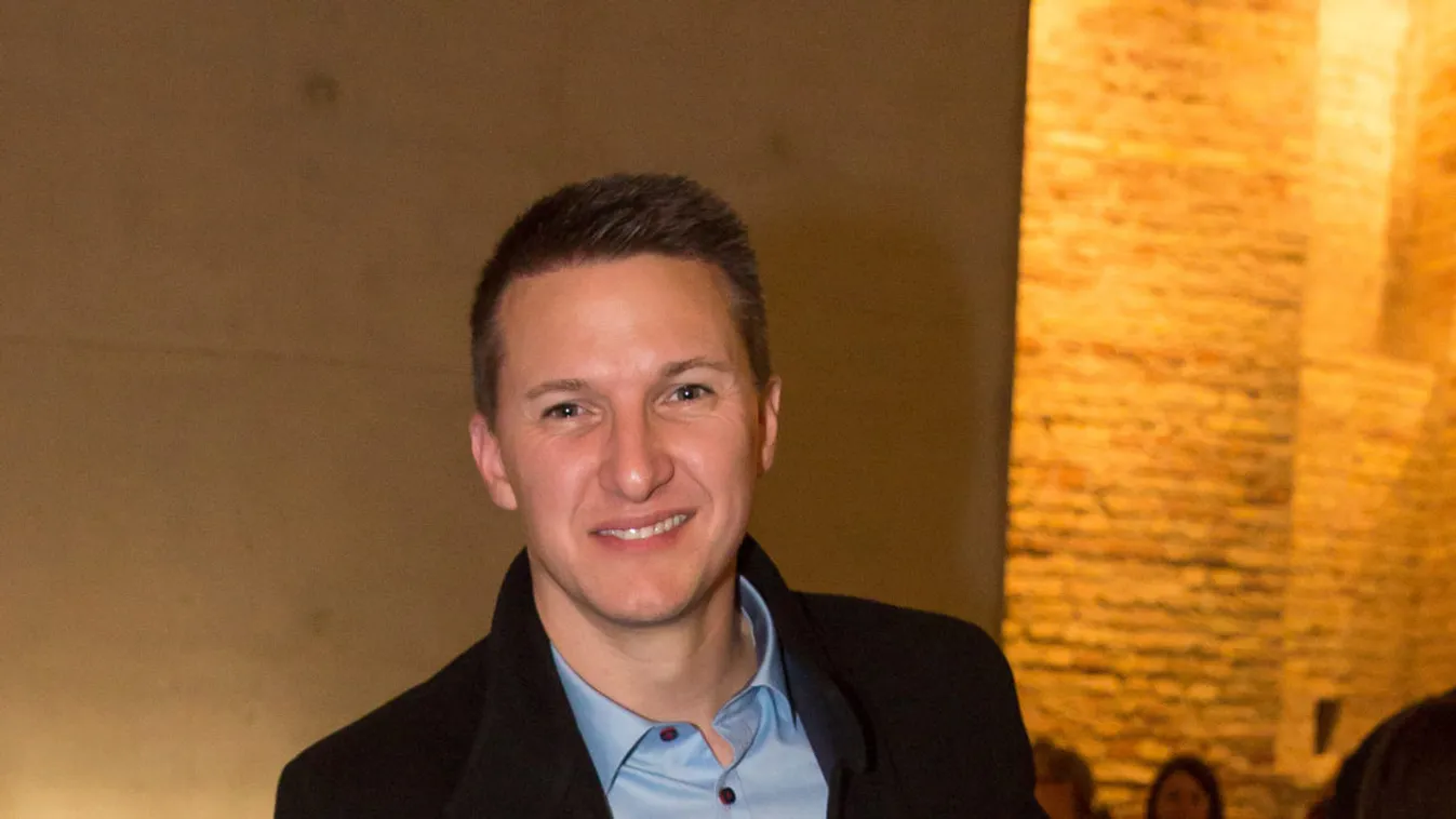 Újabb orvosi beavatkozáson esett át a közkedvelt magyar énekes