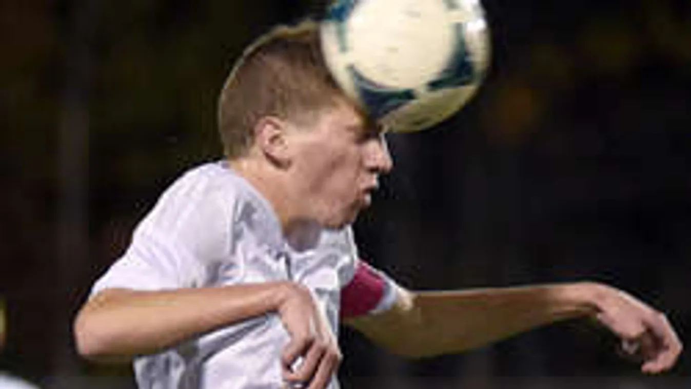 Repült a világ legrosszabb focistája