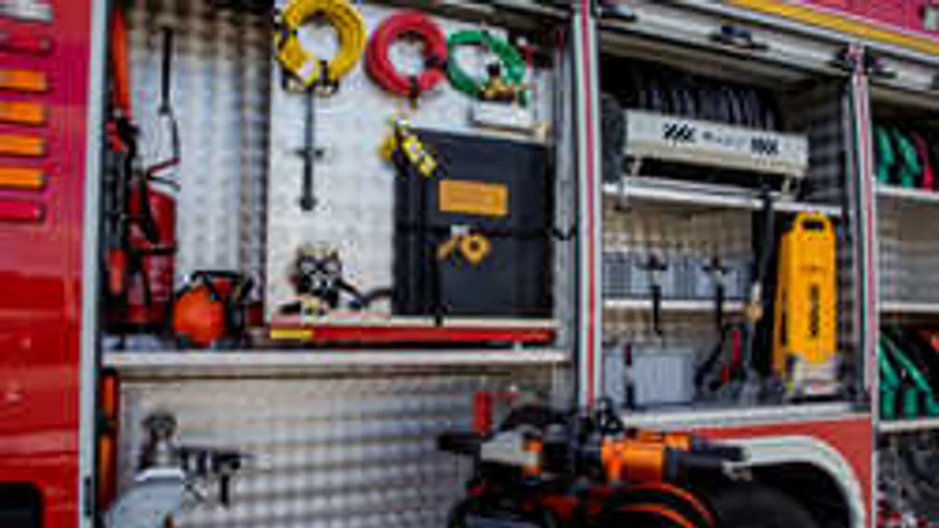 Ennél jobb ma nem lesz: videóval köszöntenek nőnapon a magyar tűzoltók