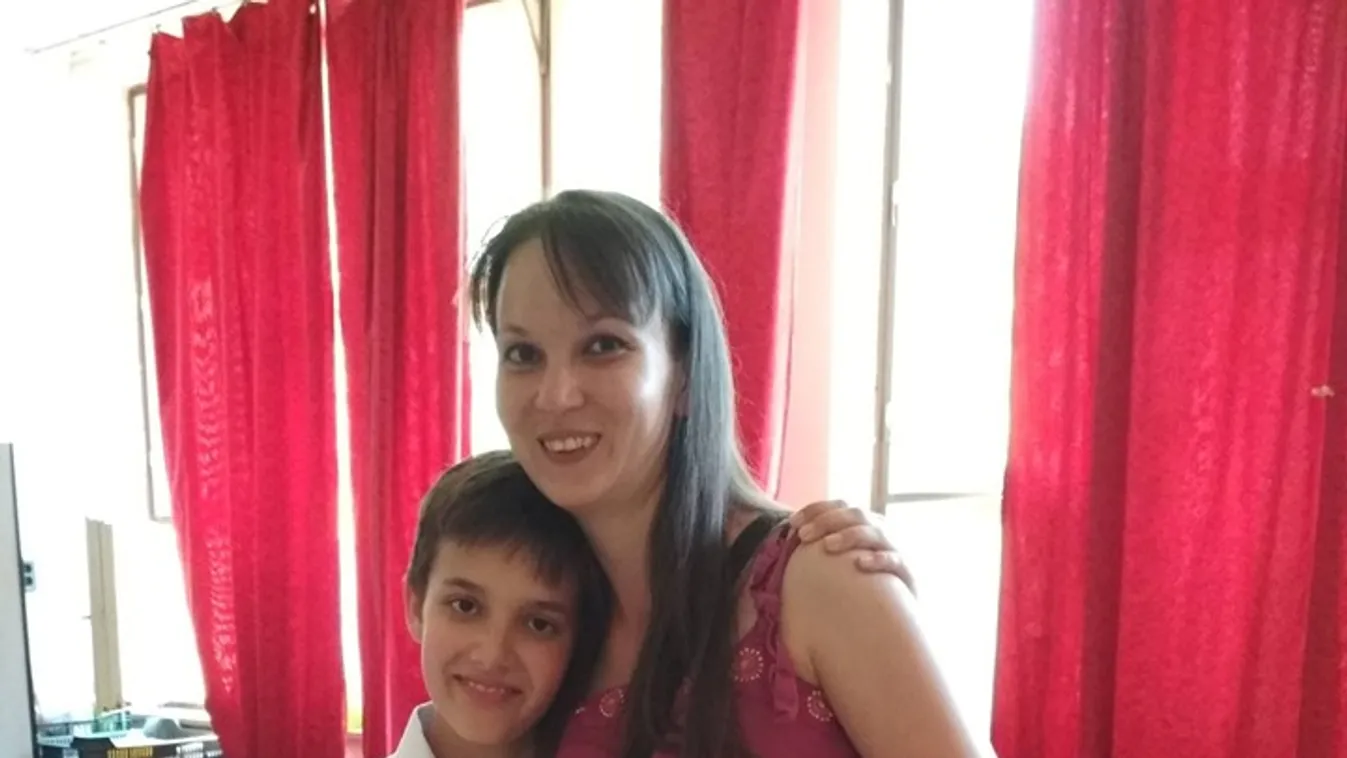 Elájult a kisfiú a József Attila lakótelepi játszótéren, a történet pedig csak bonyolódott