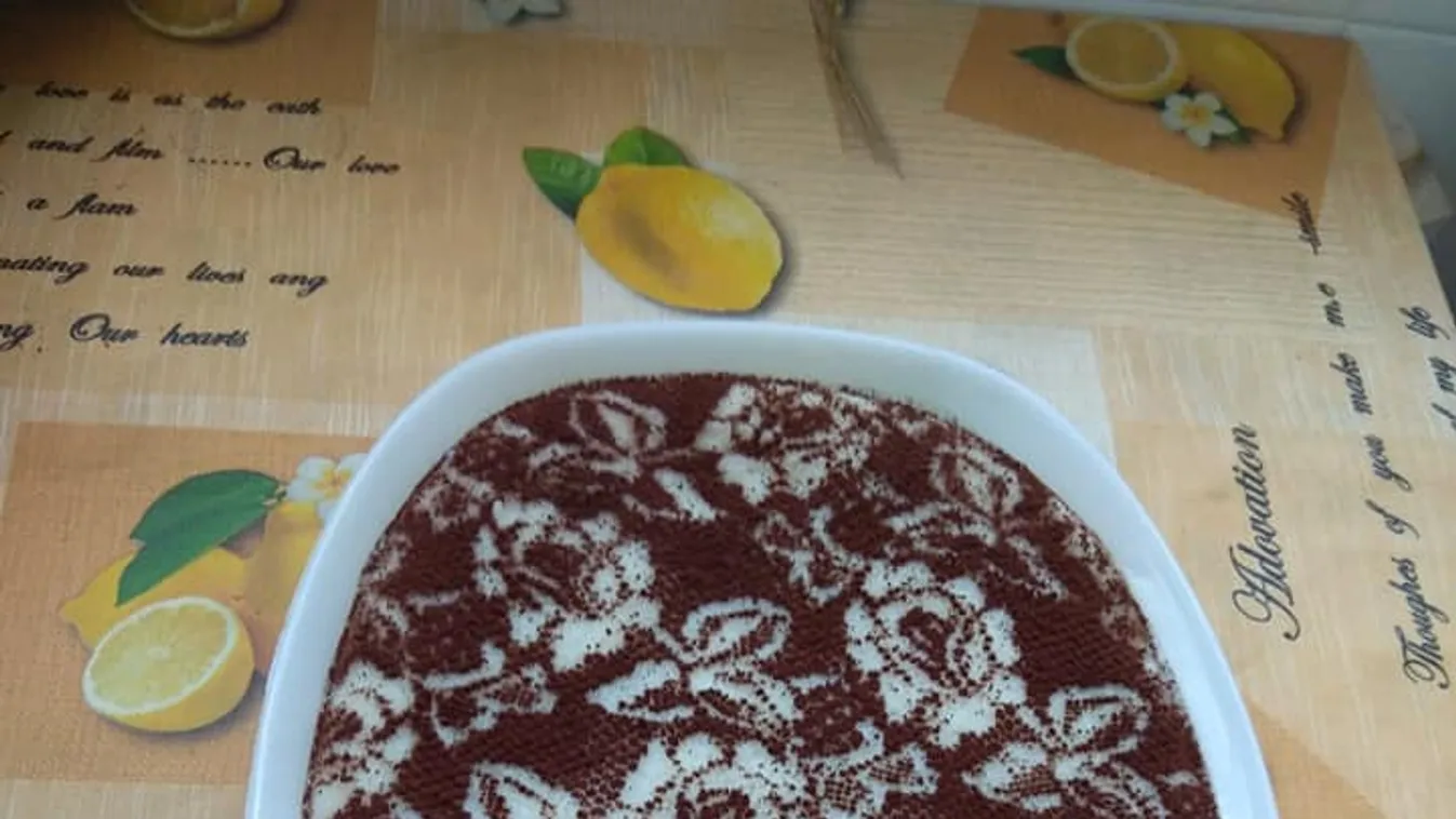 Gyönyörű lett a tejbegríz és isteni finom, ez valami csúcs