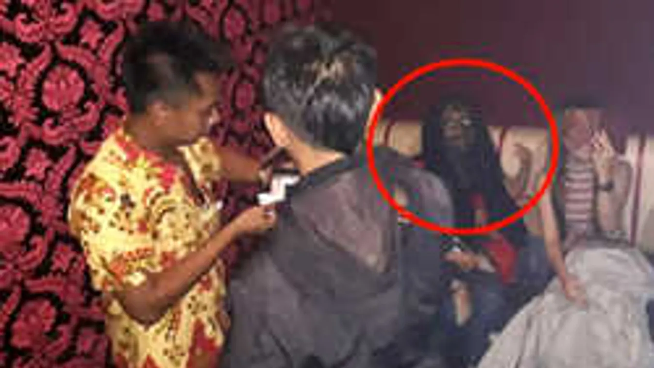 Nyomozni kezdett a rendőrség egy borzalmas kísértetfotó miatt...