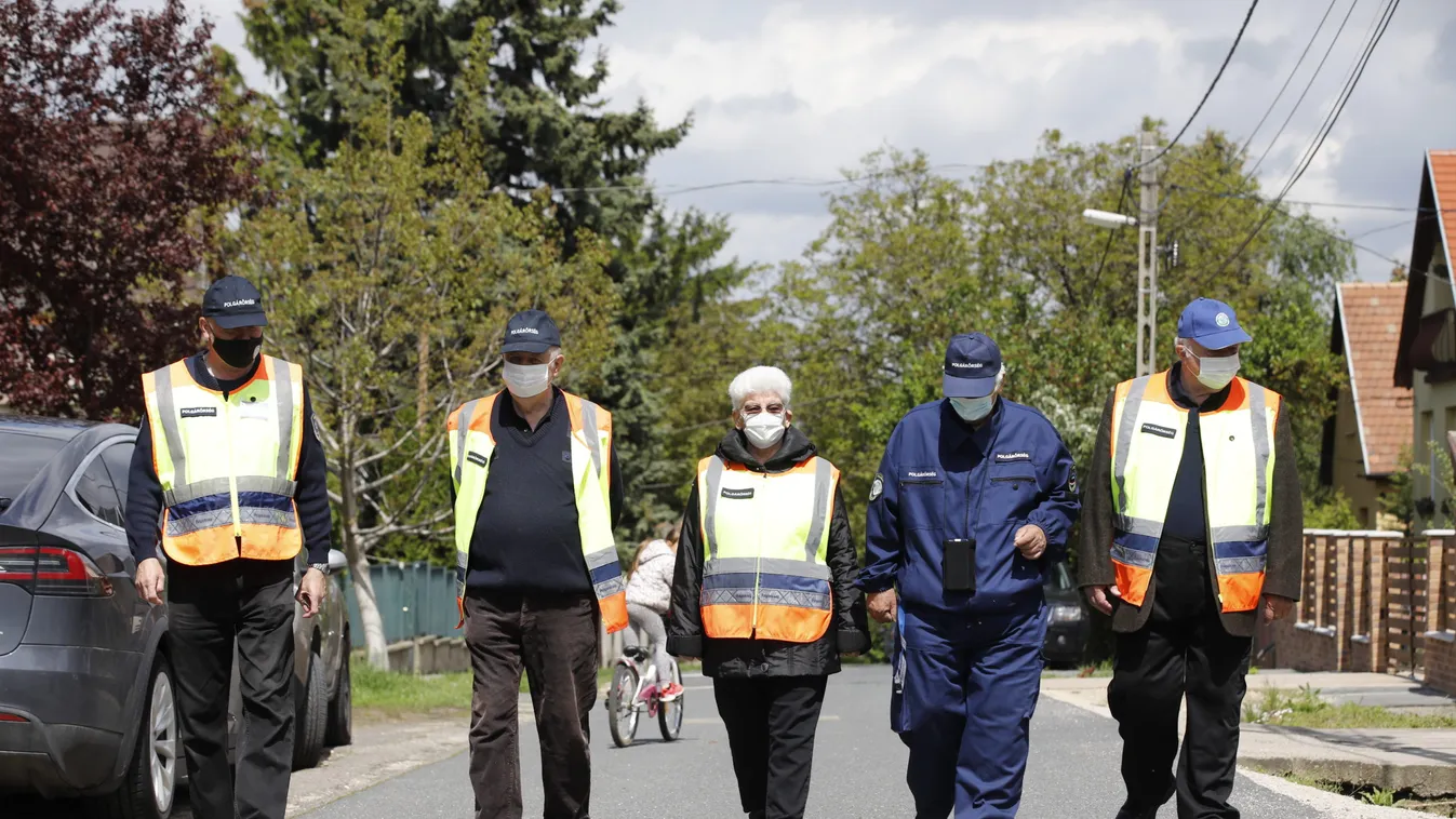 Nyugdíjas egység vadászik a magyar unokázós csalókra