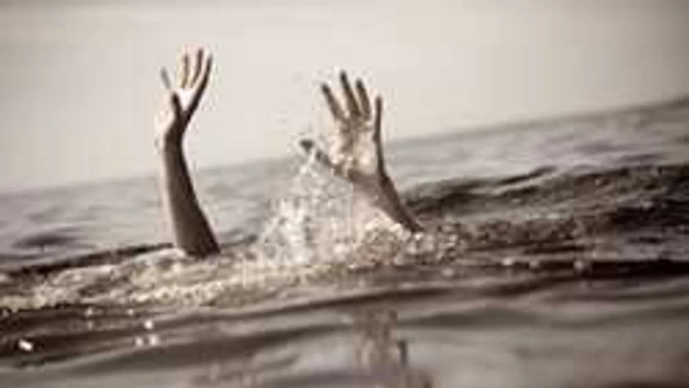 Tragédia a strandon: holtan találták a kétévest, szülei mellett halt meg