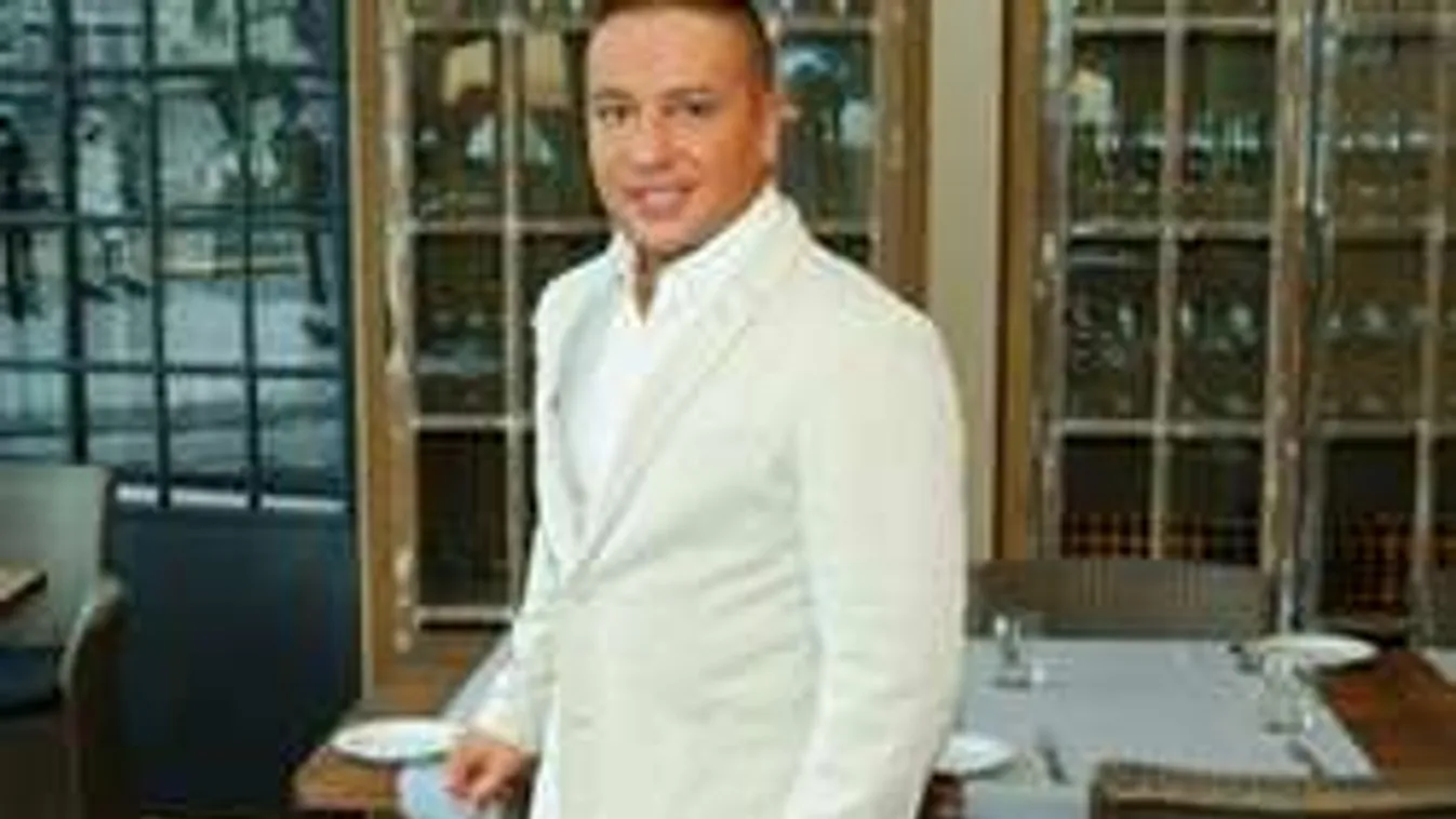 Új sztárműsorvezetőt igazolt a TV2