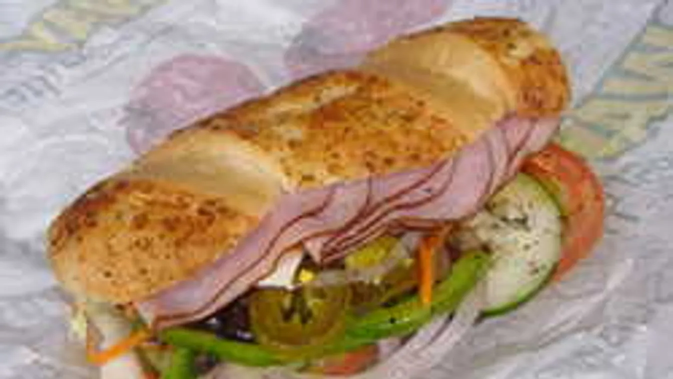 Lebuktak a gyorsétterem dolgozói: gusztustalan, amit műveltek