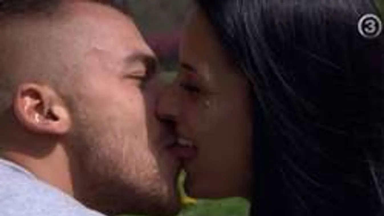 Lebukott: Előkerült a Viasat3 sztárjának pornófilmje!