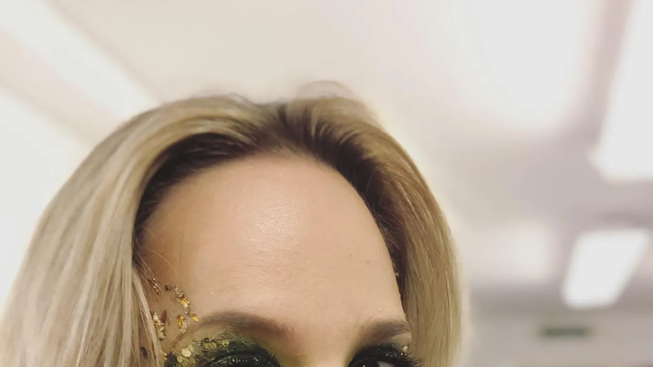 Féltik a rajongók: betegen is színpadra áll Hernádi Judit lánya