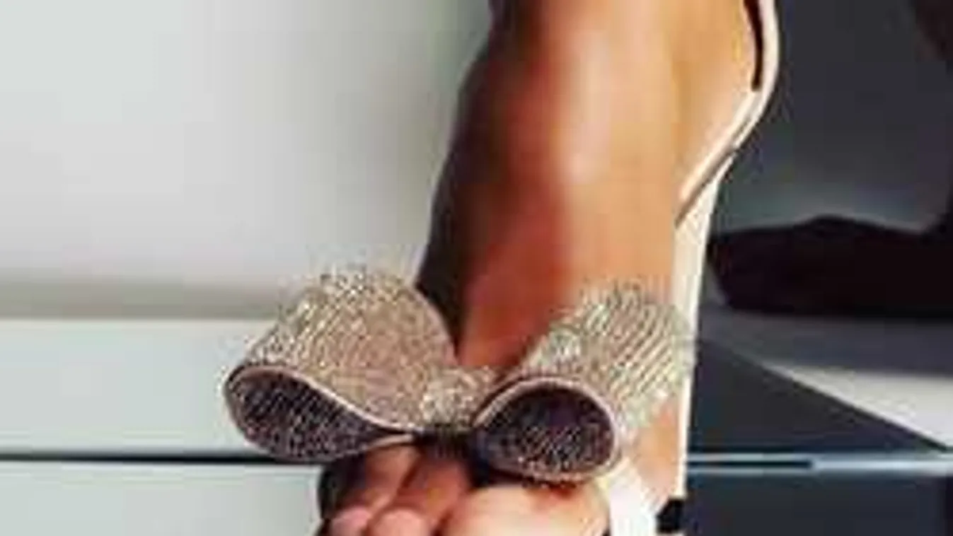 Minden férfit leveszel a lábáról ebben a dögös szandálban