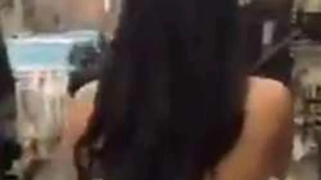 Meztelen sétára kényszerítette barátnőjét az utcán